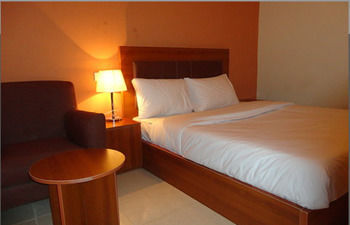 Grand Ibro Hotel Annex Ankuru Exterior foto